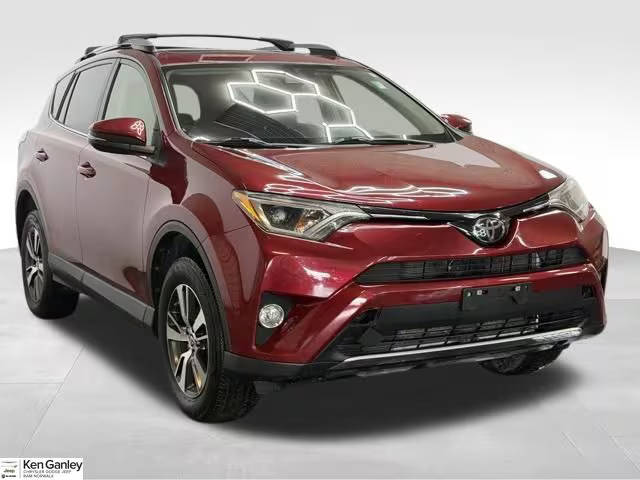 2018 Toyota RAV4 XLE AWD photo