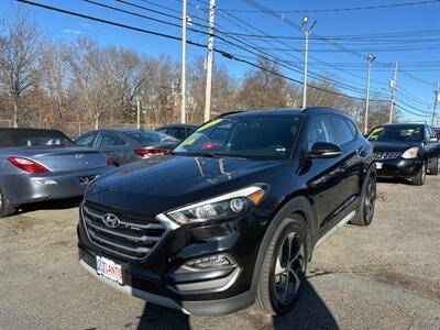 2017 Hyundai Tucson Value AWD photo