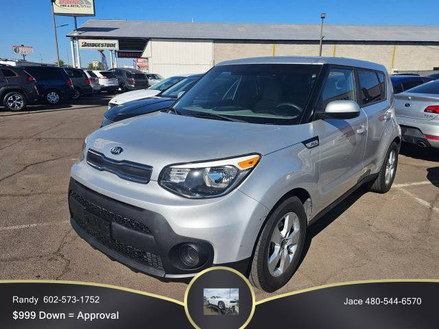 2017 Kia Soul Base FWD photo