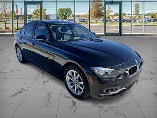 2017 BMW 3 Series 320i RWD photo