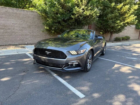 2016 Ford Mustang EcoBoost Premium RWD photo