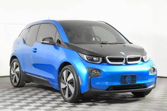 2017 BMW i3  RWD photo