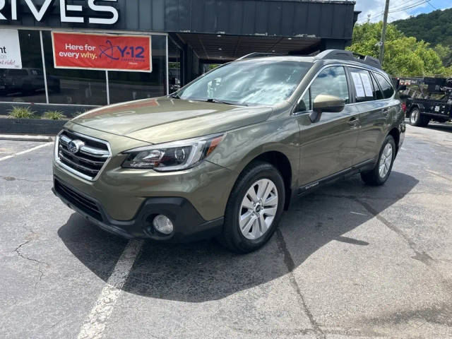 2018 Subaru Outback Premium AWD photo