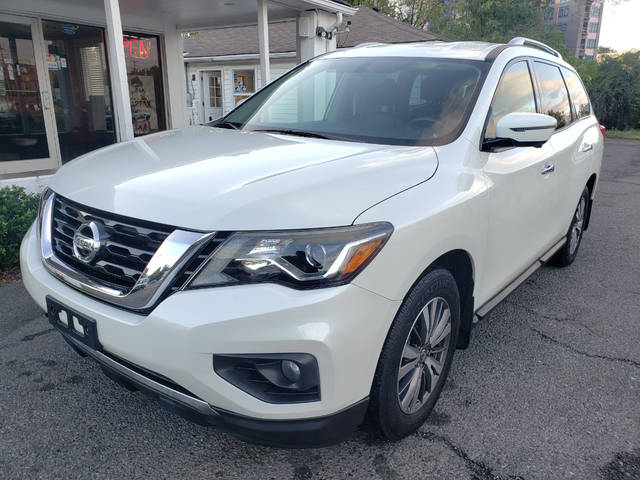 2018 Nissan Pathfinder SL 4WD photo