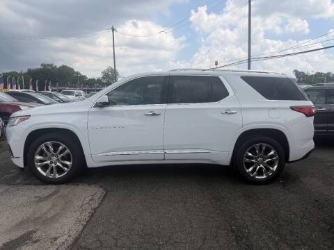 2018 Chevrolet Traverse High Country AWD photo