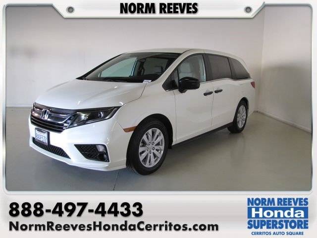 2018 Honda Odyssey LX FWD photo
