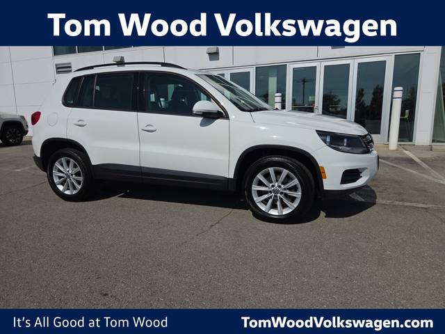 2017 Volkswagen Tiguan AWD photo