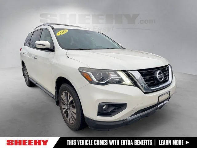 2018 Nissan Pathfinder SV 4WD photo