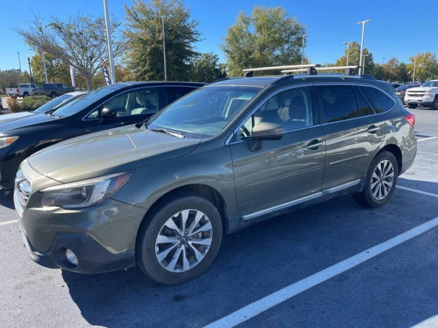 2018 Subaru Outback Touring AWD photo