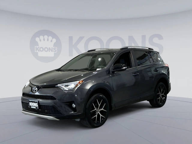 2016 Toyota RAV4 SE FWD photo