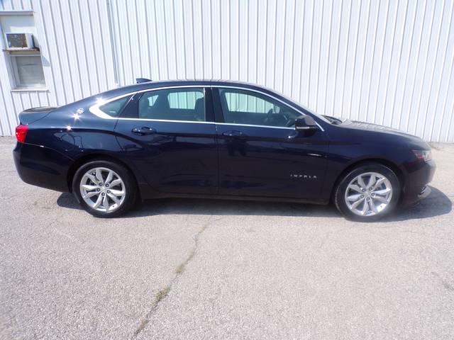 2018 Chevrolet Impala LT FWD photo