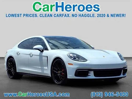 2018 Porsche Panamera 4 AWD photo
