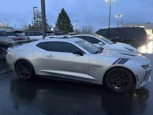 2018 Chevrolet Camaro 2SS RWD photo