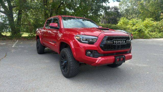 2017 Toyota Tacoma TRD Sport 4WD photo