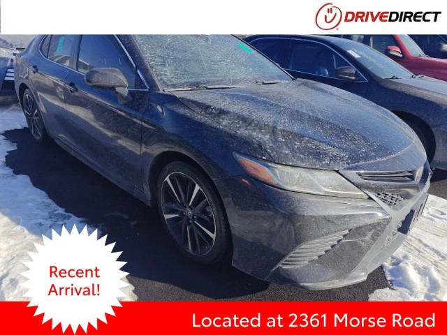 2018 Toyota Camry SE FWD photo