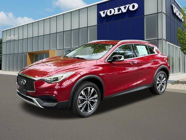 2018 Infiniti QX30 Luxury AWD photo
