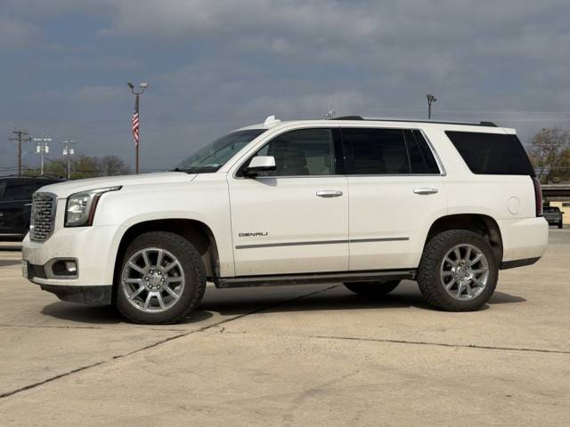2018 GMC Yukon Denali 4WD photo