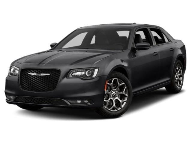 2018 Chrysler 300 300C RWD photo