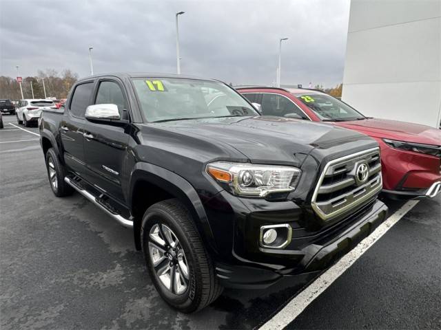 2017 Toyota Tacoma Limited 4WD photo