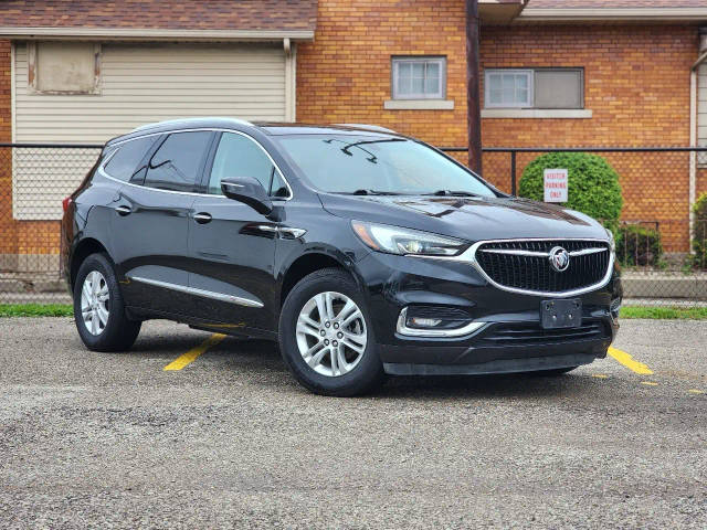 2018 Buick Enclave Essence FWD photo