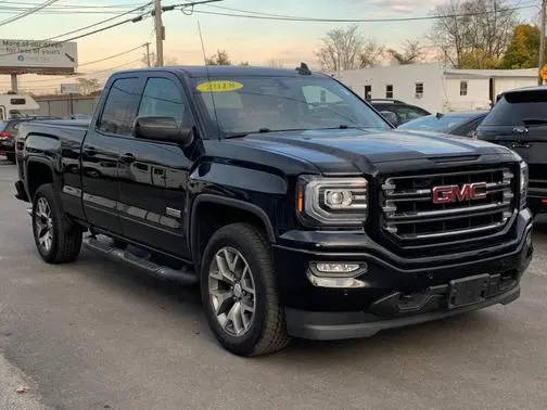 2018 GMC Sierra 1500 SLT 4WD photo