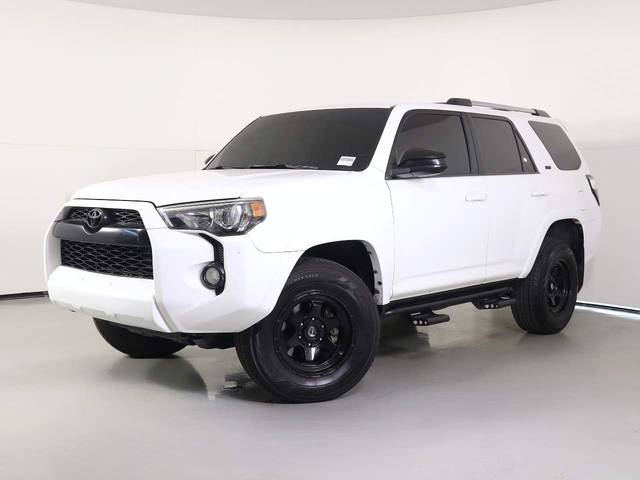 2018 Toyota 4Runner SR5 4WD photo