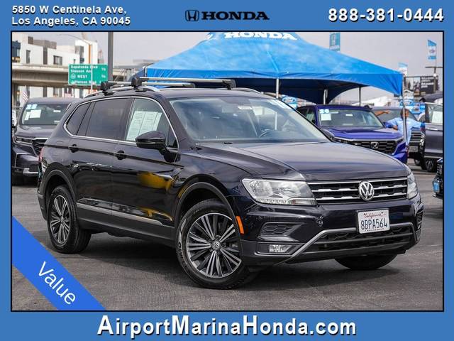2018 Volkswagen Tiguan SEL FWD photo