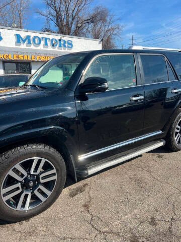 2018 Toyota 4Runner Limited 4WD photo