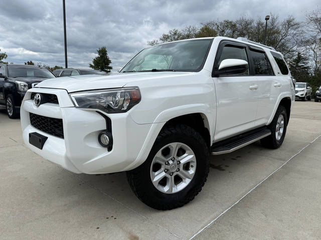 2018 Toyota 4Runner SR5 4WD photo