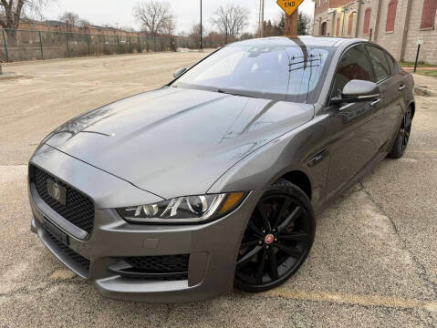 2017 Jaguar XE 35t R-Sport AWD photo