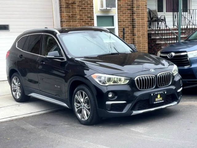 2017 BMW X1 xDrive28i AWD photo