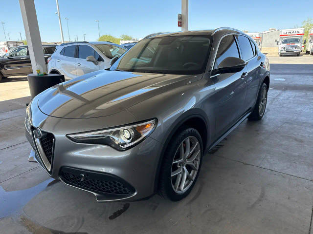 2018 Alfa Romeo Stelvio Ti AWD photo