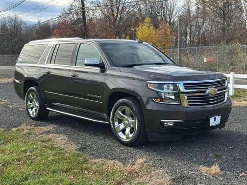 2018 Chevrolet Suburban Premier 4WD photo