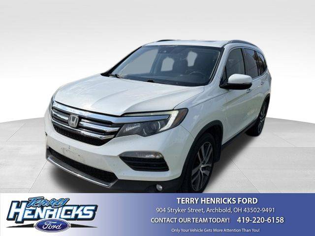 2017 Honda Pilot Elite AWD photo