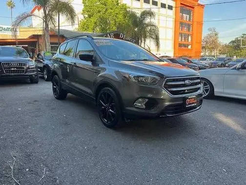 2018 Ford Escape SE FWD photo