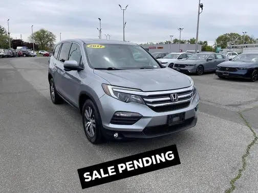 2017 Honda Pilot EX-L AWD photo