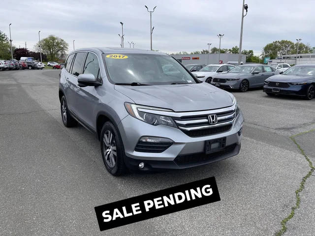 2017 Honda Pilot EX-L AWD photo