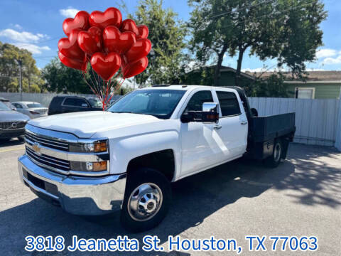 2018 Chevrolet Silverado 3500HD Work Truck 4WD photo