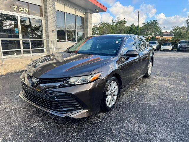 2018 Toyota Camry LE FWD photo