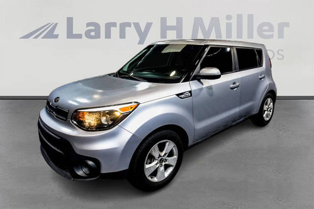 2018 Kia Soul Base FWD photo