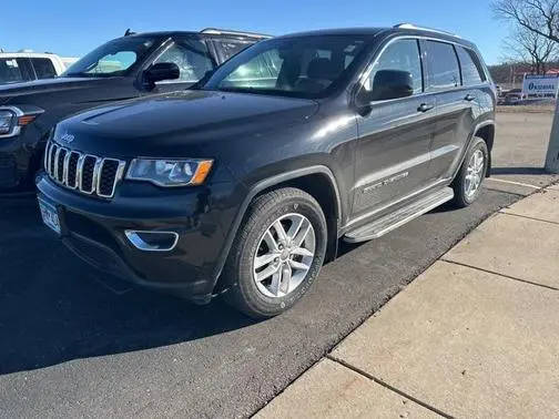 2018 Jeep Grand Cherokee Laredo E 4WD photo