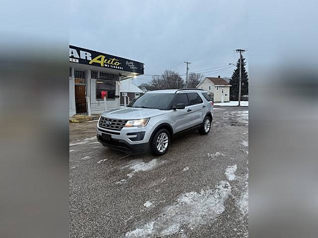 2017 Ford Explorer Base 4WD photo