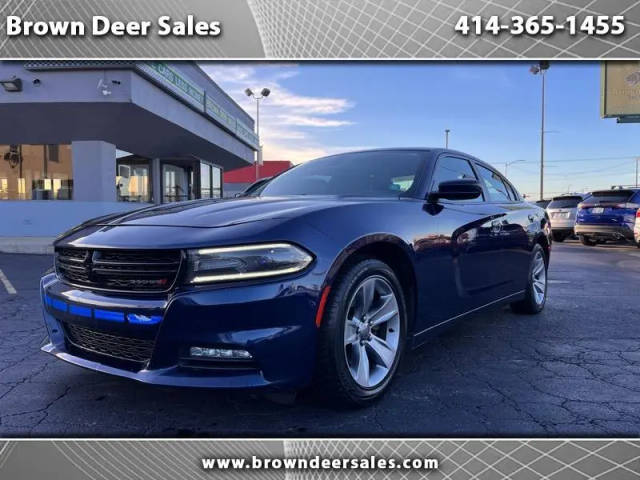 2016 Dodge Charger SXT RWD photo
