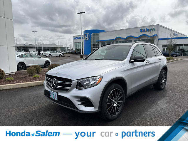 2018 Mercedes-Benz GLC-Class GLC 300 AWD photo