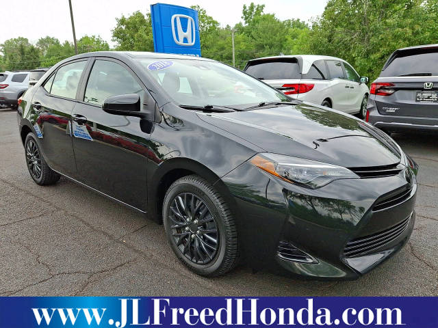 2018 Toyota Corolla LE FWD photo