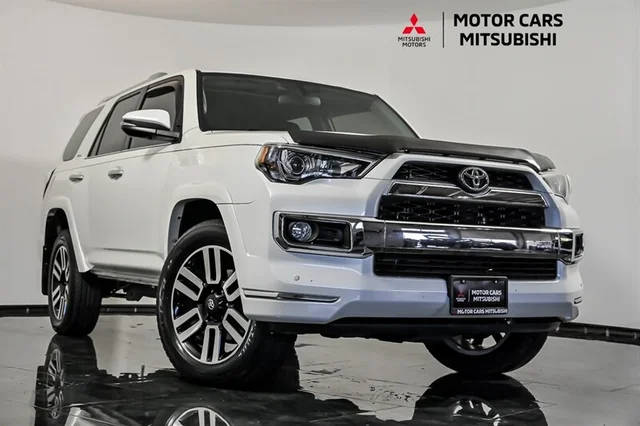 2018 Toyota 4Runner Limited 4WD photo