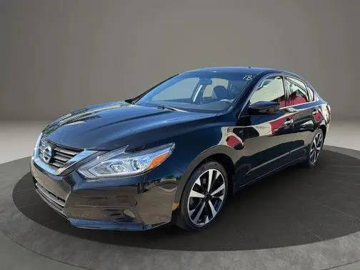 2018 Nissan Altima 2.5 SR FWD photo