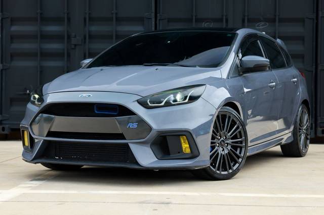 2016 Ford Focus RS AWD photo
