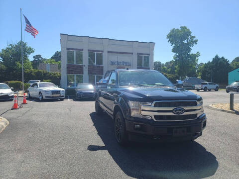 2018 Ford F-150 Platinum 4WD photo