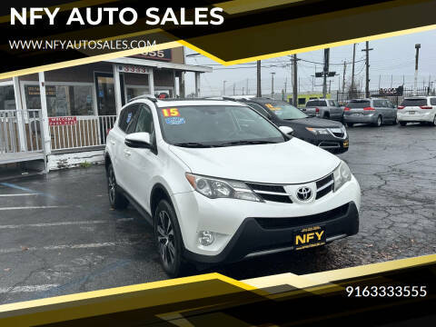 2015 Toyota RAV4 Limited FWD photo